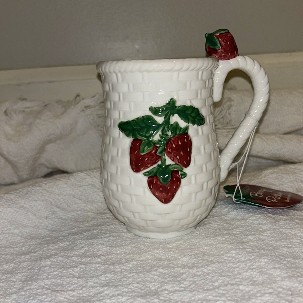 Berry Pickin’ coffee mug
